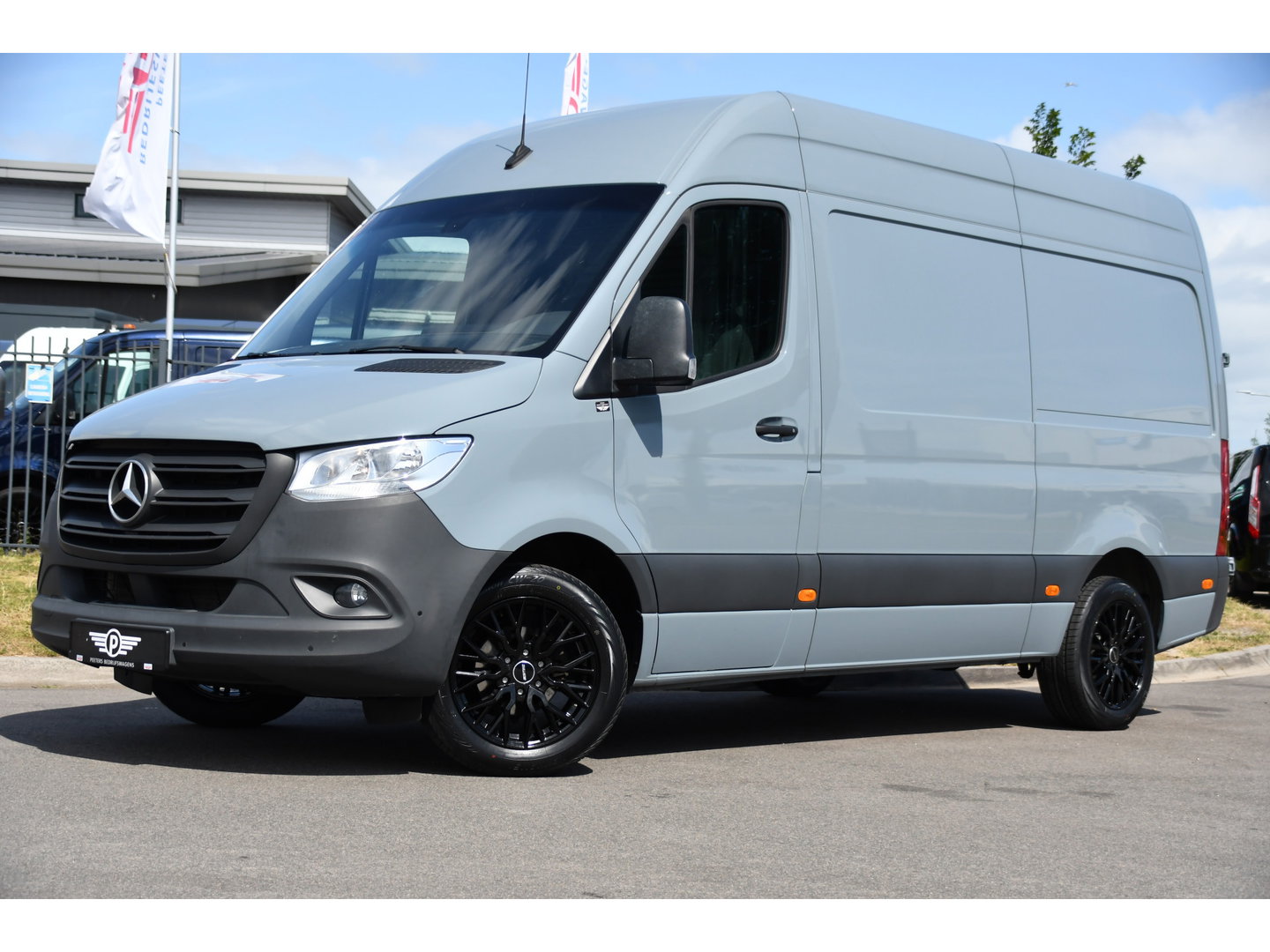 Mercedes-Benz Sprinter 317 1.9 CDI L2H2 RWD PB Edition Camera, Cruise, Carplay, 170pk, Standkachel, Stoelverwarming, Geveerde stoel, Sensoren, Uniek!
