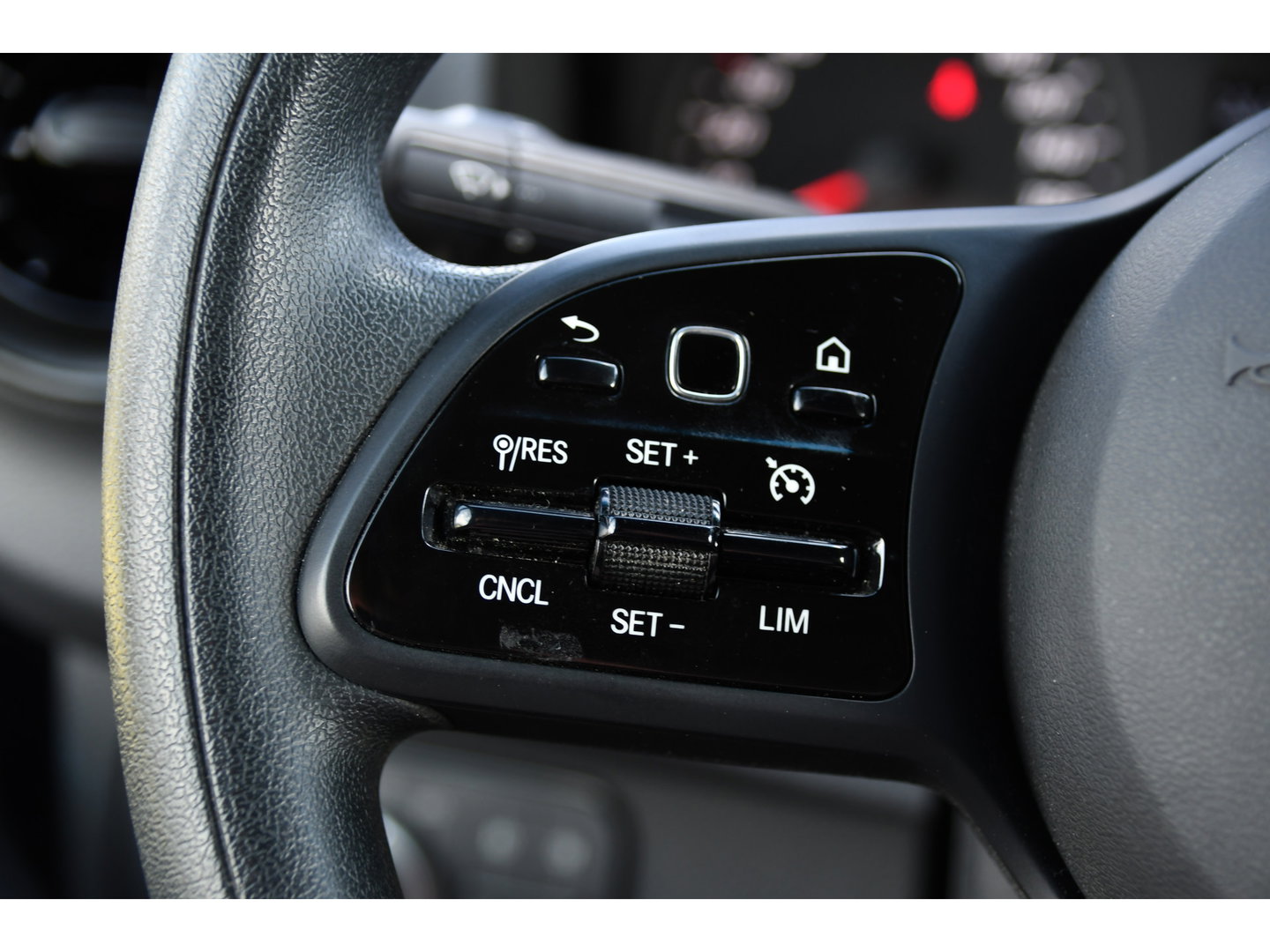 Mercedes-Benz Sprinter 317 1.9 CDI L2H2 RWD PB Edition Camera, Cruise, Carplay, 170pk, Standkachel, Stoelverwarming, Geveerde stoel, Sensoren, Uniek!