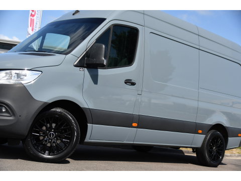 Mercedes-Benz Sprinter 317 1.9 CDI L2H2 RWD PB Edition Camera, Cruise, Carplay, 170pk, Standkachel, Stoelverwarming, Geveerde stoel, Sensoren, Uniek!