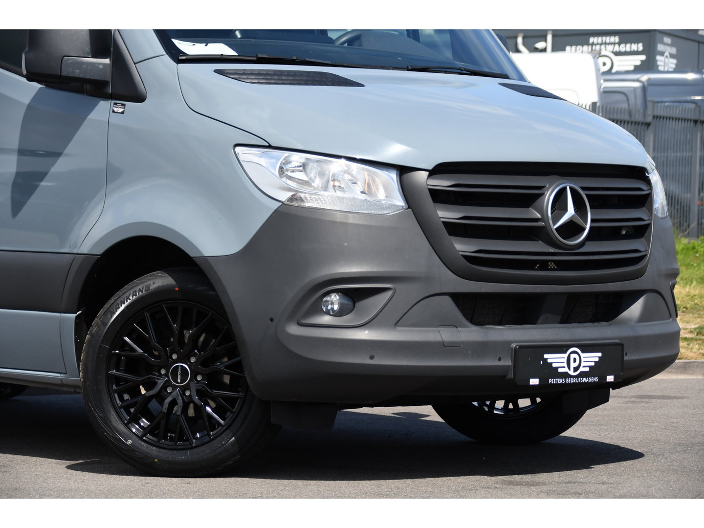 Mercedes-Benz Sprinter 317 1.9 CDI L2H2 RWD PB Edition Camera, Cruise, Carplay, 170pk, Standkachel, Stoelverwarming, Geveerde stoel, Sensoren, Uniek!