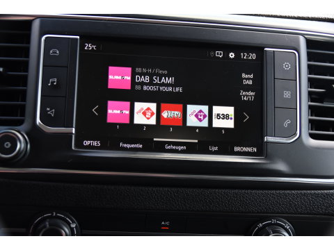 Opel Vivaro 2.0 CDTI L3H1 Black Edition Camera, Cruise, Carplay, Sensoren, 122pk, Automaat, Leder, Trekhaak, Multimedia, Uniek!