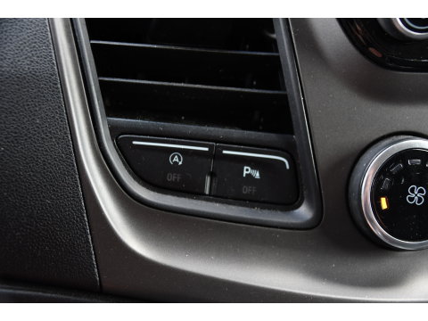 Ford Transit Custom 300 2.0 TDCI L2H1 Black Edition MARGE, Cruise, Carplay, LED, Sensoren, 130pk, Automaat, Multimedia, Sensoren, Uniek!