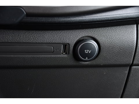 Ford Transit Custom 300 2.0 TDCI L2H1 Black Edition MARGE, Cruise, Carplay, LED, Sensoren, 130pk, Automaat, Multimedia, Sensoren, Uniek!