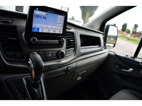 Ford Transit Custom 300 2.0 TDCI L2H1 Black Edition MARGE, Cruise, Carplay, LED, Sensoren, 130pk, Automaat, Multimedia, Sensoren, Uniek!