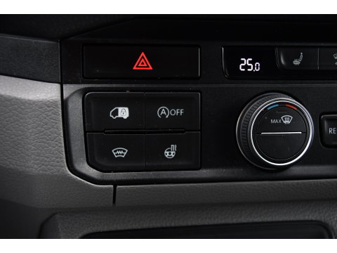 Volkswagen Crafter 35 2.0 TDI L3H2 Highline PB Edition Adaptieve Cruise, Camera, Carplay, Clima, LED, Stoelverwarming, Multimedia, Sensoren, Uniek!