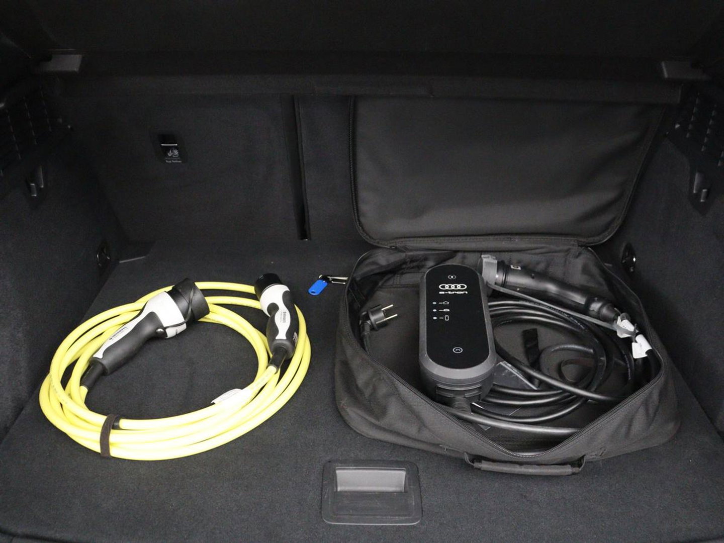 Audi A3 Sportback 40 TFSI e Advanced edition | SOH 96.7% | Adaptive cruise | Carplay | Stoelverwarming | Full LED | Climate control | Virtual | Park assist |