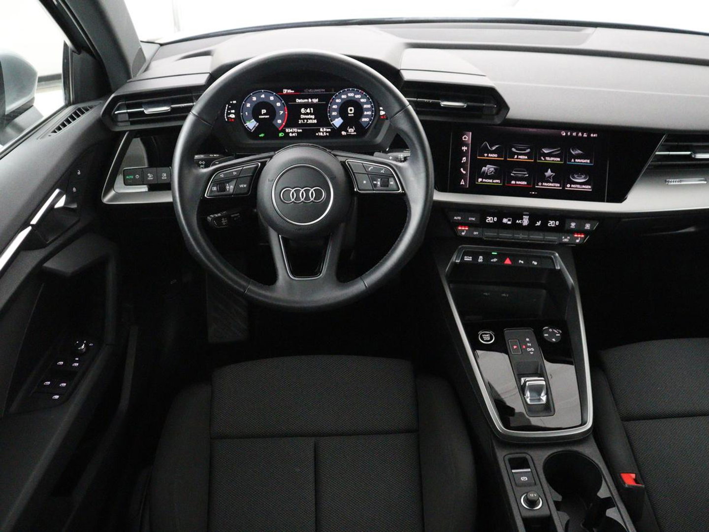Audi A3 Sportback 40 TFSI e Advanced edition | SOH 96.7% | Adaptive cruise | Carplay | Stoelverwarming | Full LED | Climate control | Virtual | Park assist |
