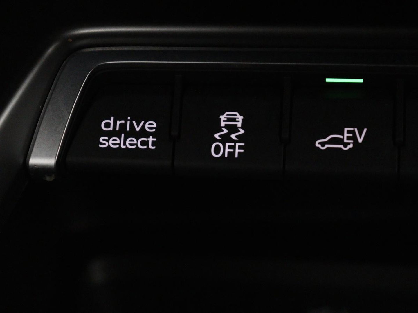 Audi A3 Sportback 40 TFSI e Advanced edition | SOH 96.7% | Adaptive cruise | Carplay | Stoelverwarming | Full LED | Climate control | Virtual | Park assist |