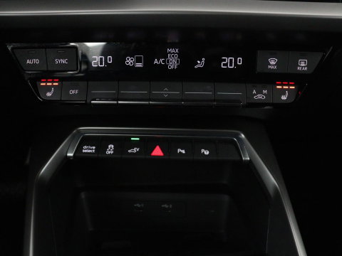 Audi A3 Sportback 40 TFSI e Advanced edition | SOH 96.7% | Adaptive cruise | Carplay | Stoelverwarming | Full LED | Climate control | Virtual | Park assist |