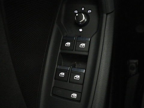 Audi A3 Sportback 40 TFSI e Advanced edition | SOH 96.7% | Adaptive cruise | Carplay | Stoelverwarming | Full LED | Climate control | Virtual | Park assist |