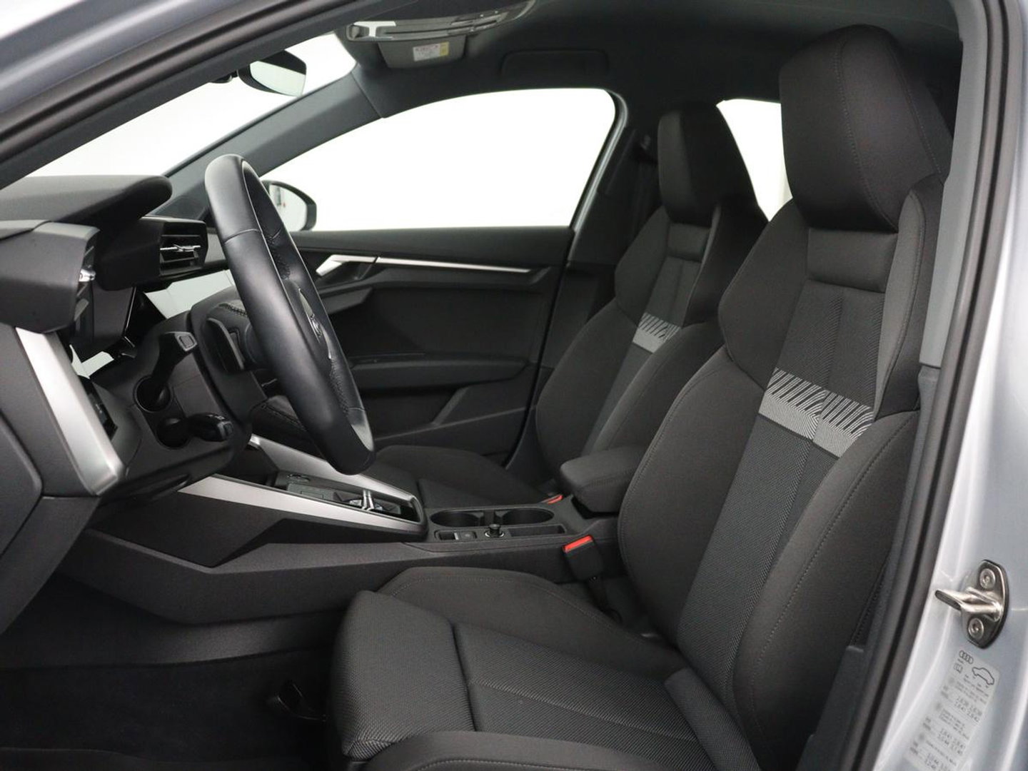 Audi A3 Sportback 40 TFSI e Advanced edition | SOH 96.7% | Adaptive cruise | Carplay | Stoelverwarming | Full LED | Climate control | Virtual | Park assist |