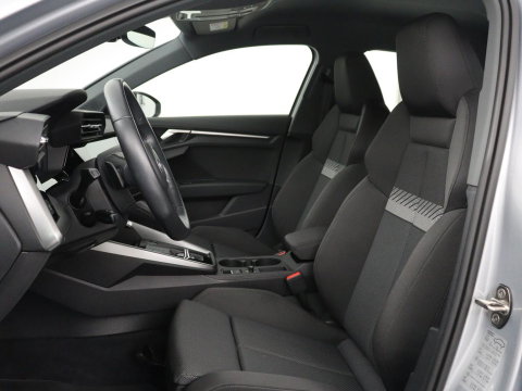 Audi A3 Sportback 40 TFSI e Advanced edition | SOH 96.7% | Adaptive cruise | Carplay | Stoelverwarming | Full LED | Climate control | Virtual | Park assist |