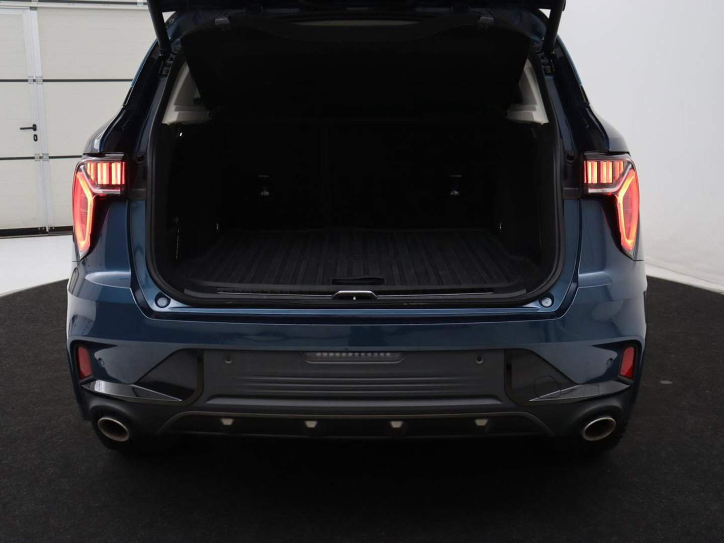 Lynk & Co 01 1.5 | SOH 92.9% | Panoramadak | 360 camera | Memory | Adaptive cruise | Stoelverwarming | Carplay | Climate control | Dodehoek detectie | Infinity sound |