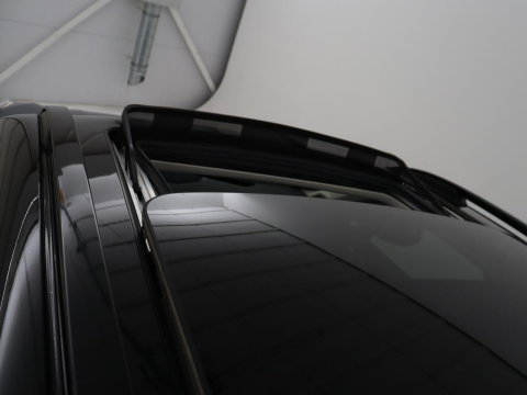 Lynk & Co 01 1.5 | SOH 92.9% | Panoramadak | 360 camera | Memory | Adaptive cruise | Stoelverwarming | Carplay | Climate control | Dodehoek detectie | Infinity sound |