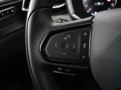 Lynk & Co 01 1.5 | SOH 92.9% | Panoramadak | 360 camera | Memory | Adaptive cruise | Stoelverwarming | Carplay | Climate control | Dodehoek detectie | Infinity sound |