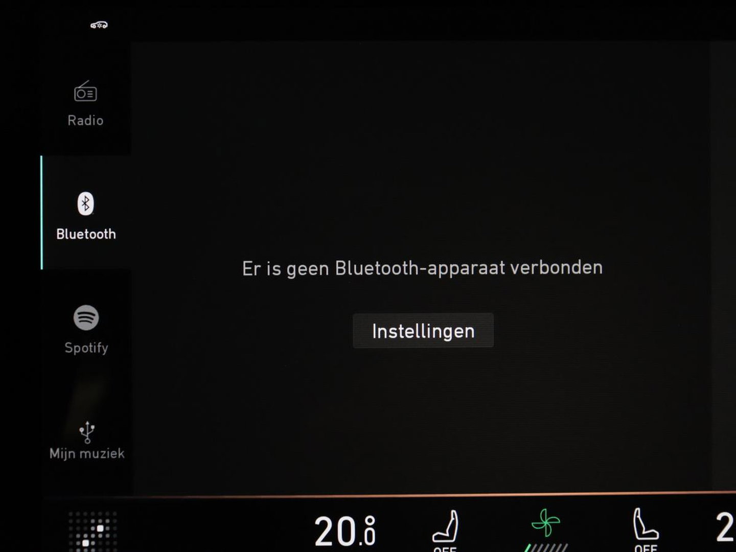 Lynk & Co 01 1.5 | SOH 92.9% | Panoramadak | 360 camera | Memory | Adaptive cruise | Stoelverwarming | Carplay | Climate control | Dodehoek detectie | Infinity sound |