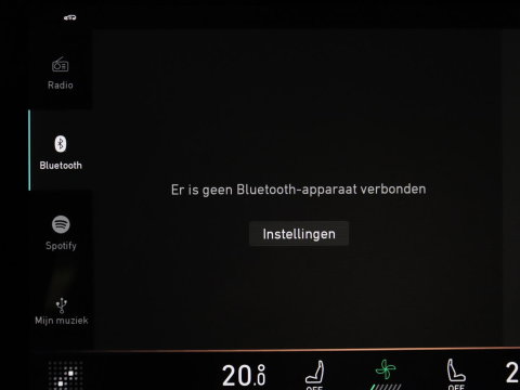 Lynk & Co 01 1.5 | SOH 92.9% | Panoramadak | 360 camera | Memory | Adaptive cruise | Stoelverwarming | Carplay | Climate control | Dodehoek detectie | Infinity sound |