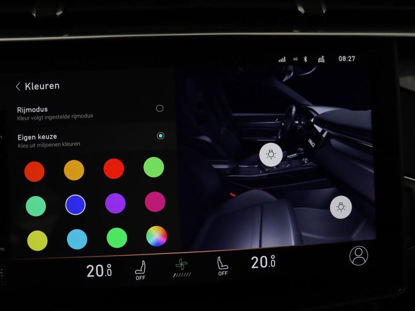 Lynk & Co 01 1.5 | SOH 92.9% | Panoramadak | 360 camera | Memory | Adaptive cruise | Stoelverwarming | Carplay | Climate control | Dodehoek detectie | Infinity sound |