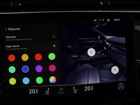 Lynk & Co 01 1.5 | SOH 92.9% | Panoramadak | 360 camera | Memory | Adaptive cruise | Stoelverwarming | Carplay | Climate control | Dodehoek detectie | Infinity sound |