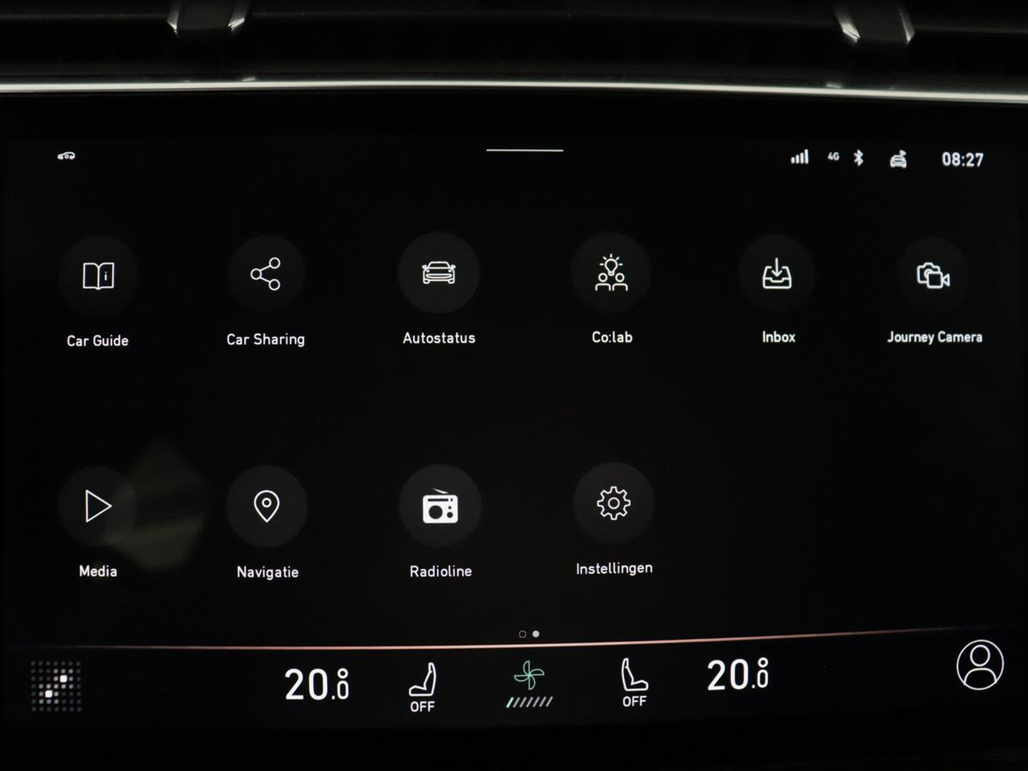 Lynk & Co 01 1.5 | SOH 92.9% | Panoramadak | 360 camera | Memory | Adaptive cruise | Stoelverwarming | Carplay | Climate control | Dodehoek detectie | Infinity sound |