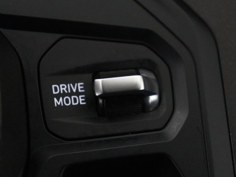 Lynk & Co 01 1.5 | SOH 92.9% | Panoramadak | 360 camera | Memory | Adaptive cruise | Stoelverwarming | Carplay | Climate control | Dodehoek detectie | Infinity sound |