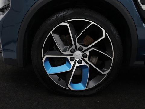 Lynk & Co 01 1.5 | SOH 92.9% | Panoramadak | 360 camera | Memory | Adaptive cruise | Stoelverwarming | Carplay | Climate control | Dodehoek detectie | Infinity sound |