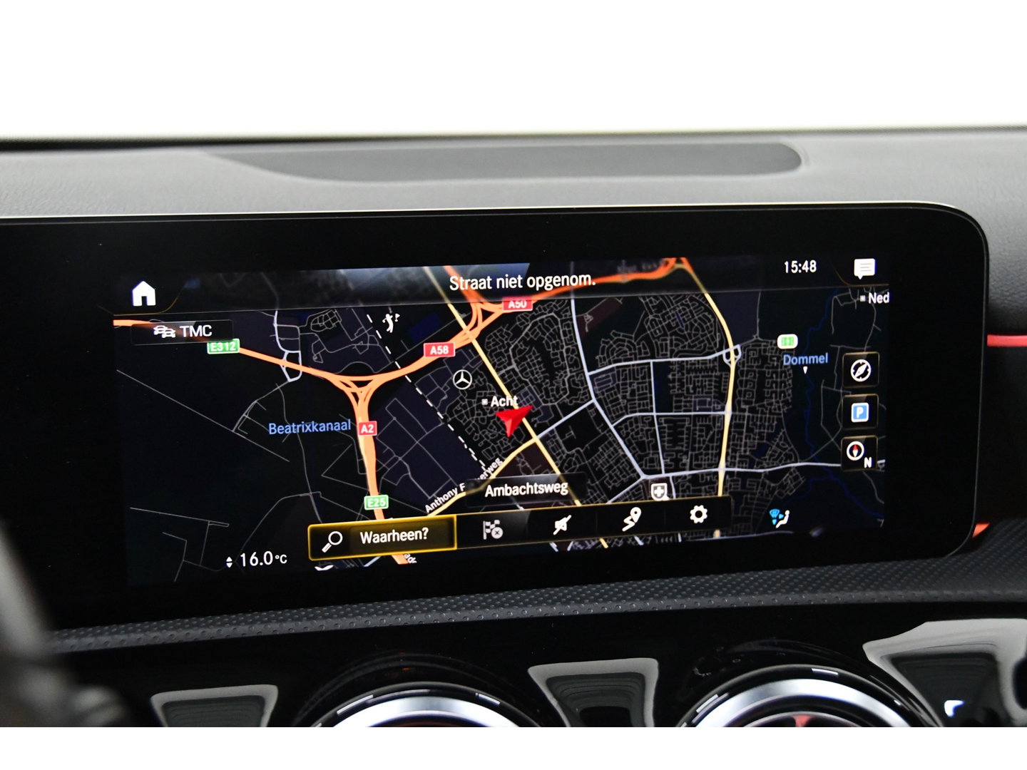 Mercedes-Benz A-Klasse 180 Business Solution AMG Pano,Burmester,Sfeer