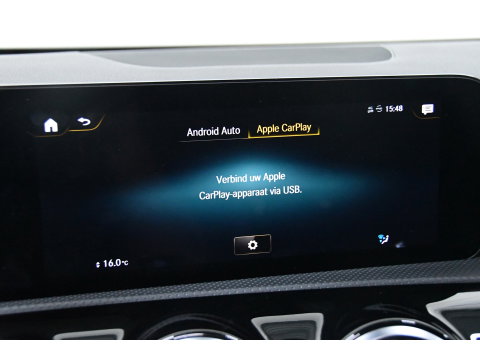 Mercedes-Benz A-Klasse 180 Business Solution AMG Pano,Burmester,Sfeer
