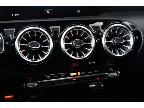 Mercedes-Benz A-Klasse 180 Business Solution AMG Pano,Burmester,Sfeer