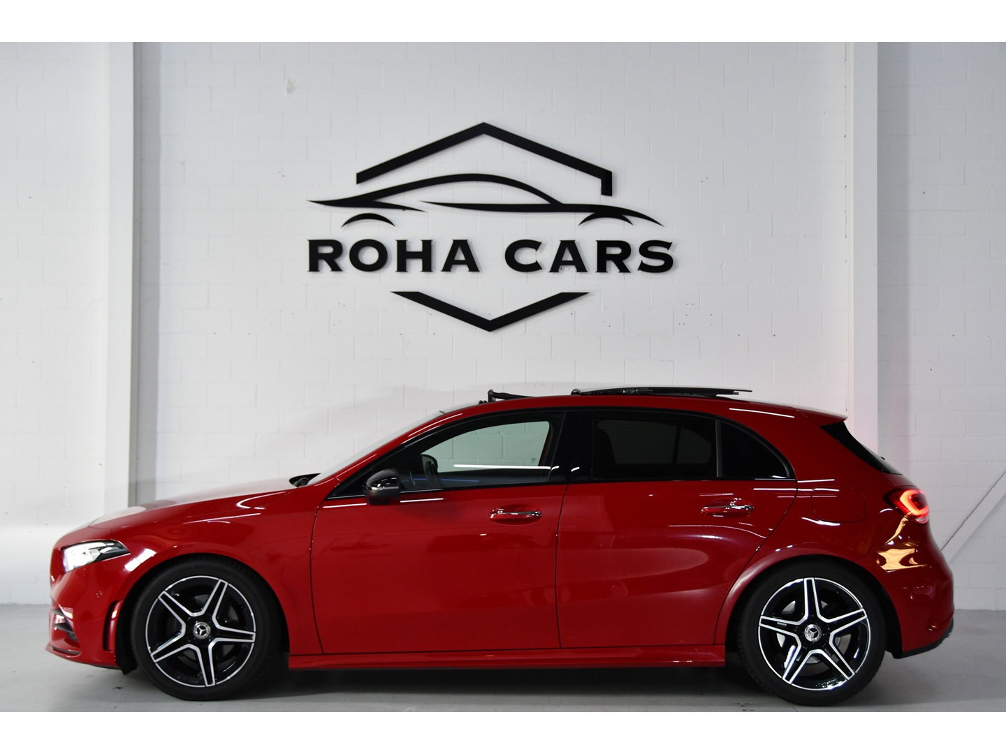 Mercedes-Benz A-Klasse 200 Business Solution AMG, BOMVOL,Pano,Sfeer,Burmester