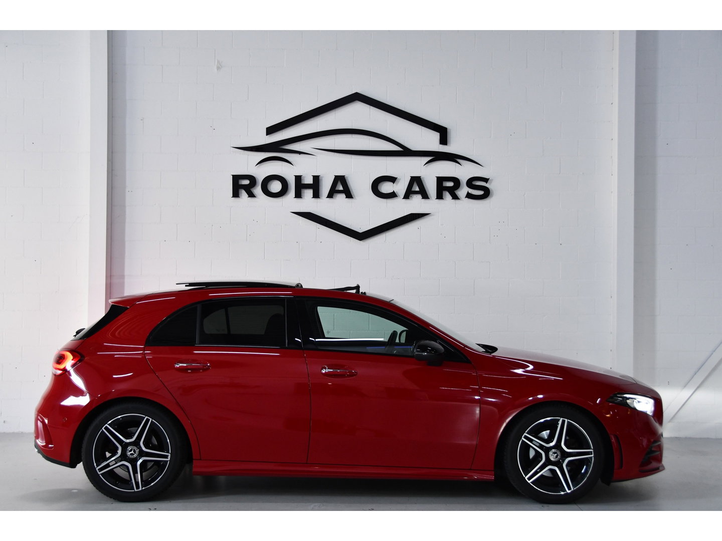 Mercedes-Benz A-Klasse 200 Business Solution AMG, BOMVOL,Pano,Sfeer,Burmester