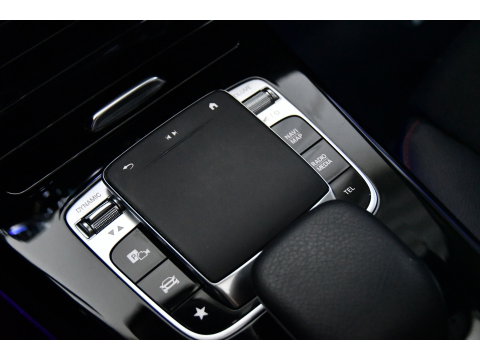 Mercedes-Benz A-Klasse 200 Business Solution AMG, BOMVOL,Pano,Sfeer,Burmester
