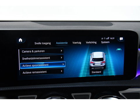 Mercedes-Benz A-Klasse 200 Business Solution AMG, BOMVOL,Pano,Sfeer,Burmester