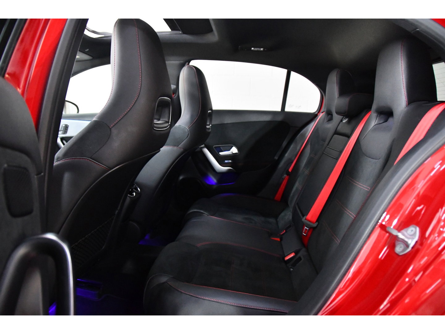Mercedes-Benz A-Klasse 200 Business Solution AMG, BOMVOL,Pano,Sfeer,Burmester