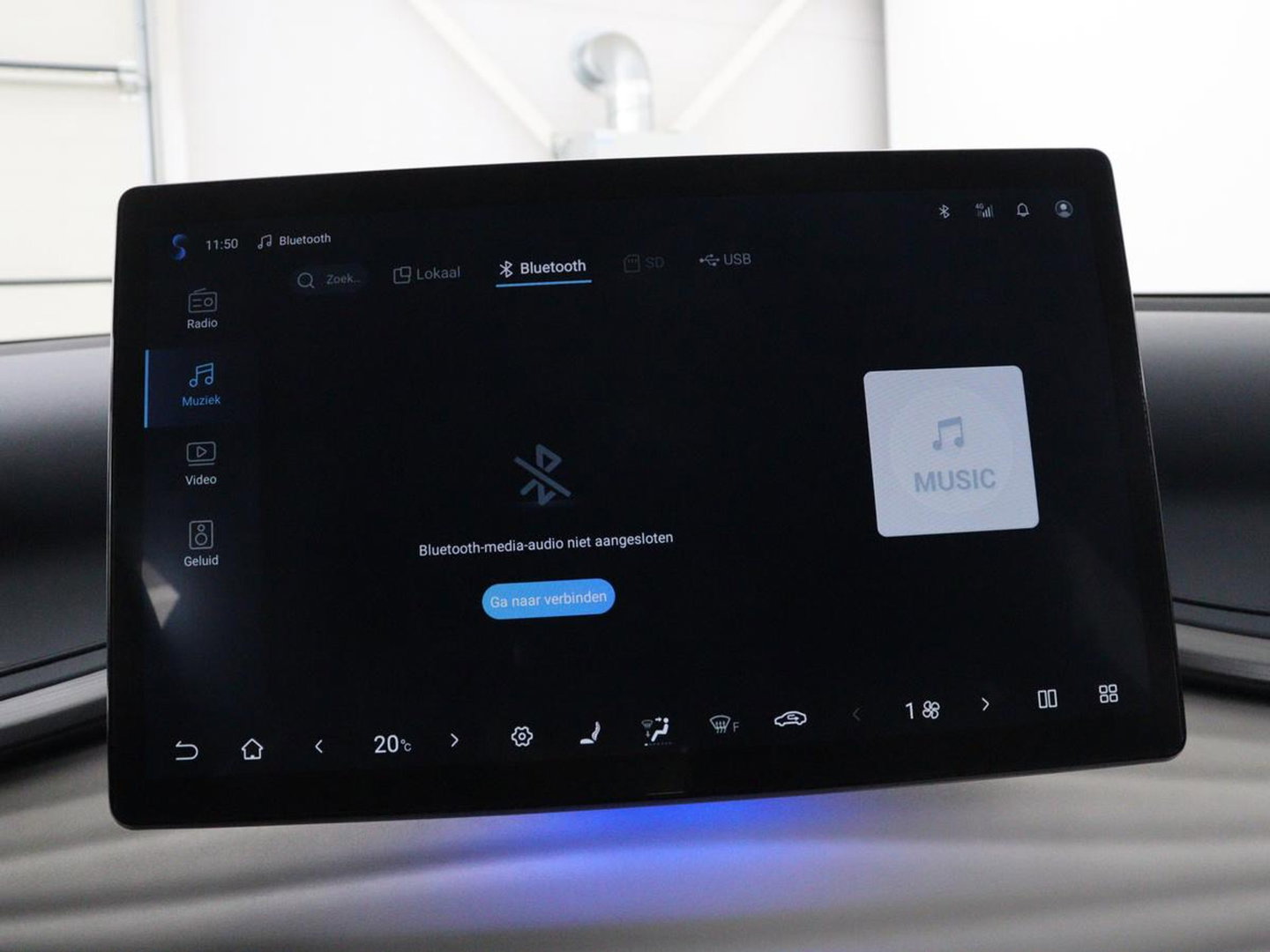 BYD ATTO 3 Comfort 60 kWh | Warmtepomp | 92.5% SOH | 3-Fase | Panoramadak | Adaptive cruise | 360 camera | DAB+ | Carplay | Dodehoek detectie | Leder