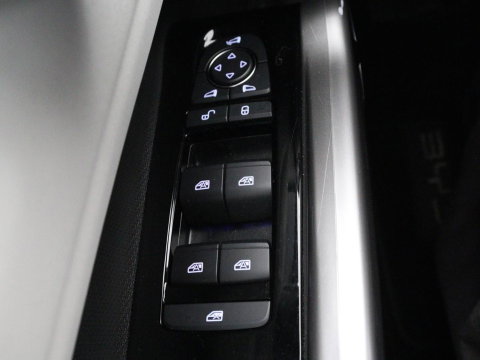 BYD ATTO 3 Comfort 60 kWh | Warmtepomp | 92.5% SOH | 3-Fase | Panoramadak | Adaptive cruise | 360 camera | DAB+ | Carplay | Dodehoek detectie | Leder