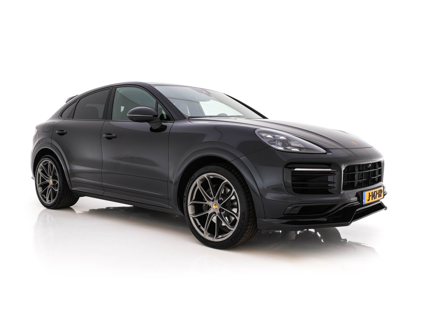Porsche Cayenne 3.0 E-Hybrid (Plug-in) (INCL.BTW) *PANO | HEAD-UP | LEATHER | ADAPTIVE-CRUISE | FULL-LED | TOP-VIEW | BOSE-SOUND | MEMORY-PACK | SPORT-CHRONO | HEATED-COMFORTSEATS | KEYLESS | NAVI-FULLMAP | PRIVACY-GLASS |  22''AL