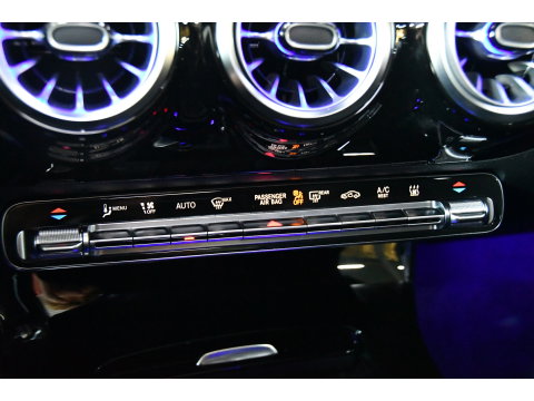 Mercedes-Benz A-Klasse 250 e AMG Limited, FULL OPTIONS,Pano,HUD,Sfeer