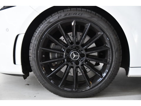 Mercedes-Benz A-Klasse 250 e AMG Limited, FULL OPTIONS,Pano,HUD,Sfeer