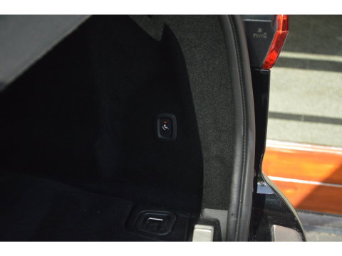 Volvo XC60 T8 Hybride AWD R-Design | Geventileerde stoelen | Panoramadak | Harman/Kardon | 360° Camera | BLIS |