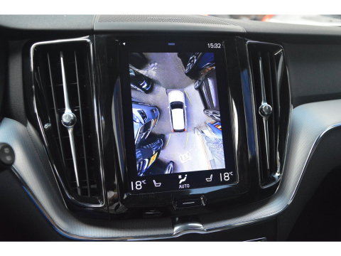 Volvo XC60 T8 Hybride AWD R-Design | Geventileerde stoelen | Panoramadak | Harman/Kardon | 360° Camera | BLIS |