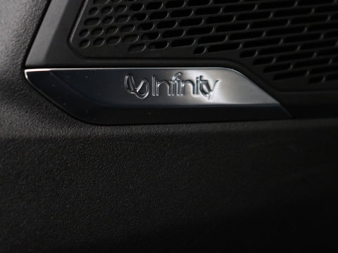 Lynk & Co 01 1.5 | SOH 97.3% |Panoramadak | 360 camera | Memory | SOH 97.3% |Panoramadak | 360 camera | Memory | Adaptive cruise | Stoelverwarming | Carplay | Climate control | Dodehoek detectie | Infinity sound |