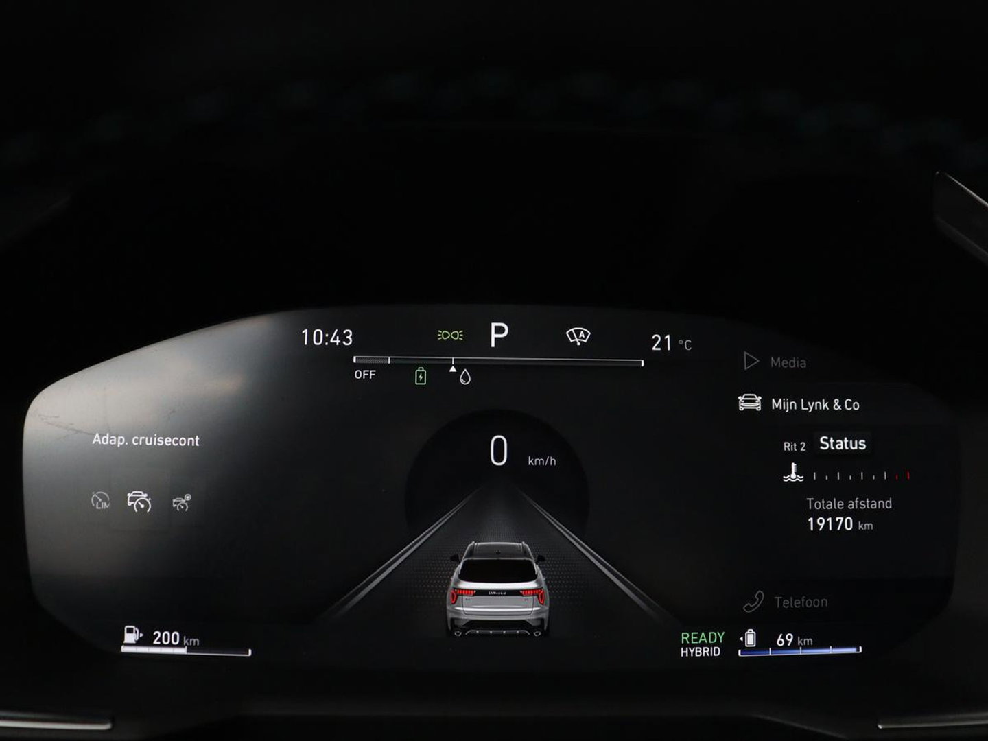 Lynk & Co 01 1.5 | SOH 97.3% |Panoramadak | 360 camera | Memory | SOH 97.3% |Panoramadak | 360 camera | Memory | Adaptive cruise | Stoelverwarming | Carplay | Climate control | Dodehoek detectie | Infinity sound |