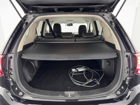 Mitsubishi Outlander 2.0 PHEV Executive Edition Aut. *LEATHER-MICROFIBRE | NAVI-FULLMAP | KEYLESS | HEATED-COMFORTSEATS | ECC | SHIFTPADDLES | PDC | CRUISE | PRIVACY-GLASS | TOWBAR | 18''ALU*