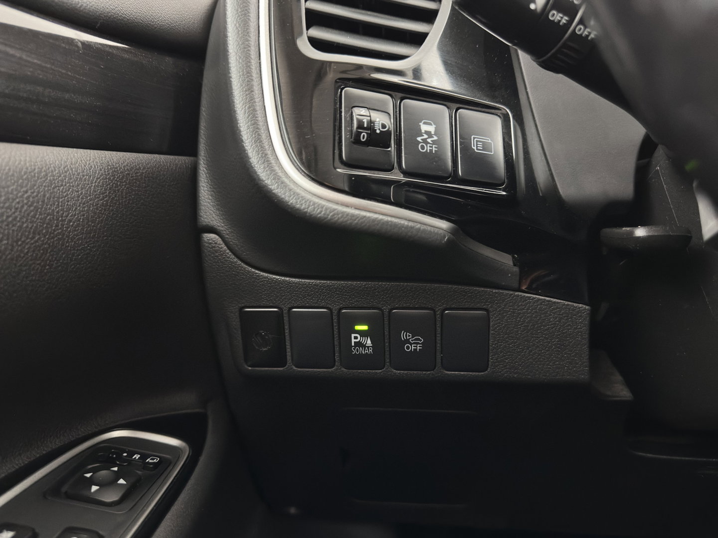 Mitsubishi Outlander 2.0 PHEV Executive Edition Aut. *LEATHER-MICROFIBRE | NAVI-FULLMAP | KEYLESS | HEATED-COMFORTSEATS | ECC | SHIFTPADDLES | PDC | CRUISE | PRIVACY-GLASS | TOWBAR | 18''ALU*