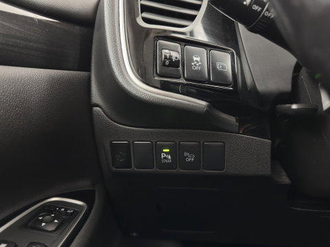 Mitsubishi Outlander 2.0 PHEV Executive Edition Aut. *LEATHER-MICROFIBRE | NAVI-FULLMAP | KEYLESS | HEATED-COMFORTSEATS | ECC | SHIFTPADDLES | PDC | CRUISE | PRIVACY-GLASS | TOWBAR | 18''ALU*