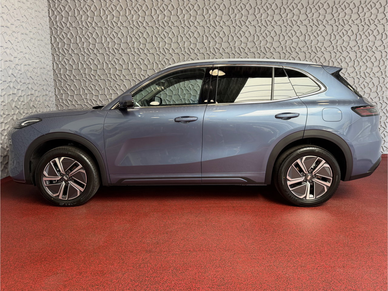 Geely Starray EM-i