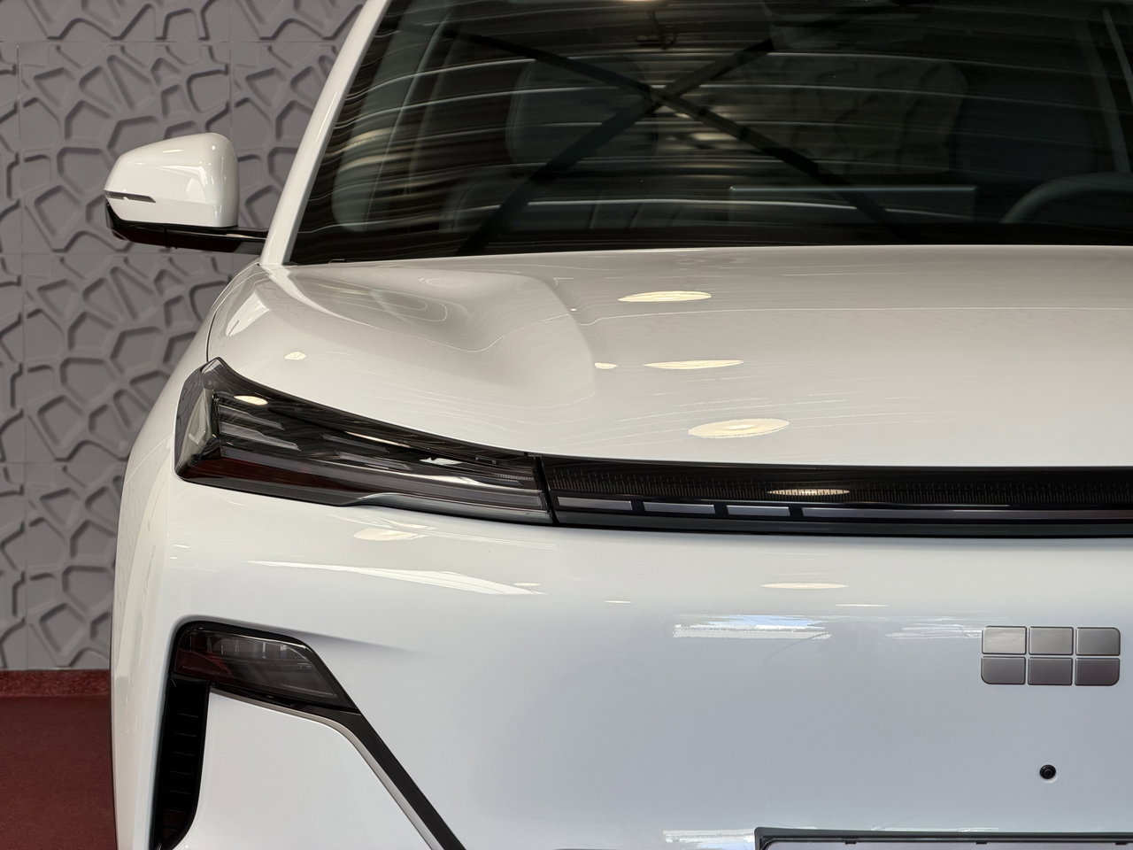 Geely Starray EM-i