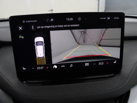Škoda Enyaq iV 60 | SOH 92.1% | Trekhaak | Stuur/stoel verwarming | Half Leder | Cruise control | Camera | Carplay | Standkachel | Sfeerverlichting | 21''