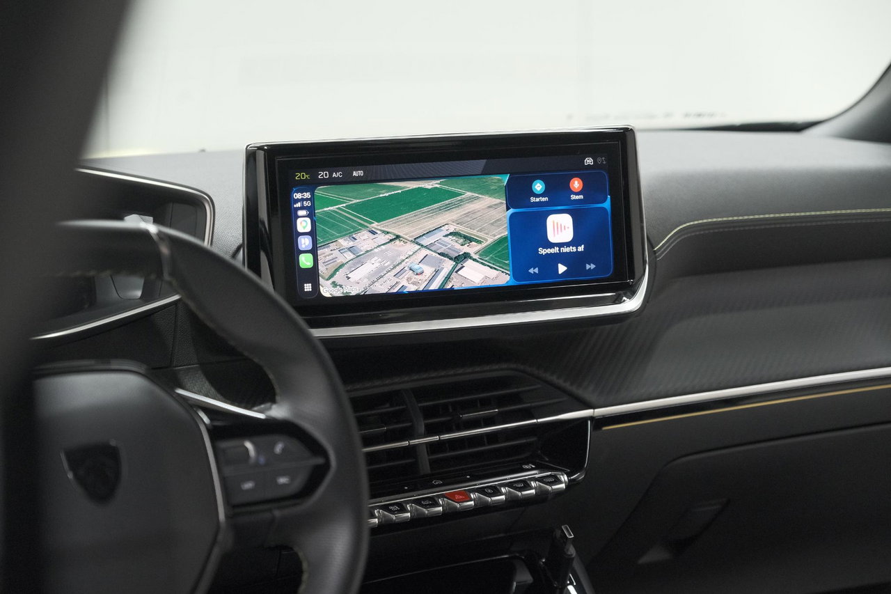 Peugeot e-2008